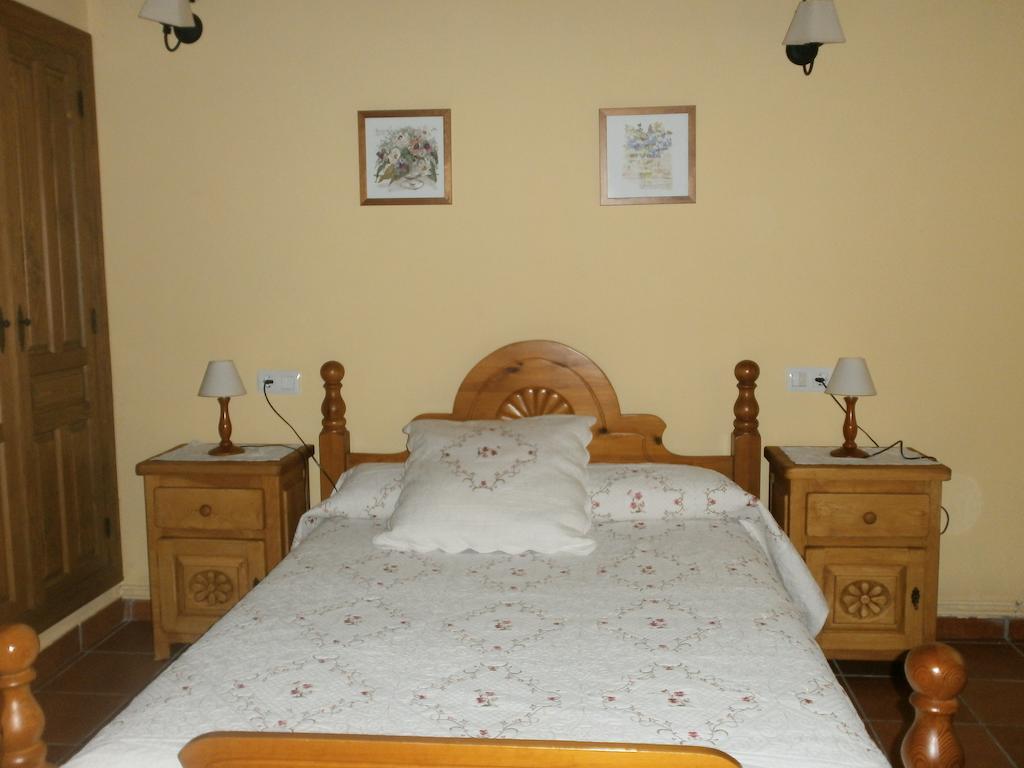 Casa Rural Valdeascas Navarredonda Habitación foto